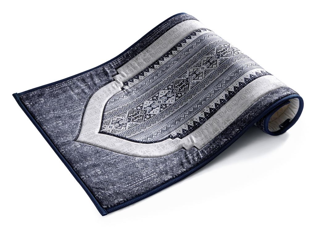 Arabian Islamic Navy Padded Sejadah for Prayers | Urban Rugs